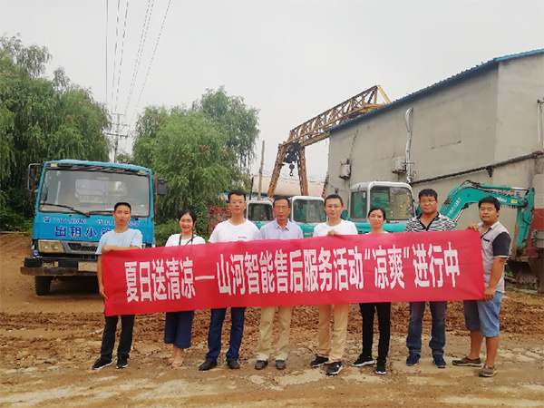 到了市场一线才知道，UED在线官网网页版(中国)唯一官方网站挖机客户都是铁杆粉丝