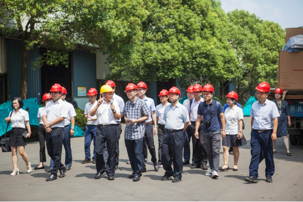 商务部合作司刘民强副司长一行调研UED在线官网网页版(中国)唯一官方网站智能