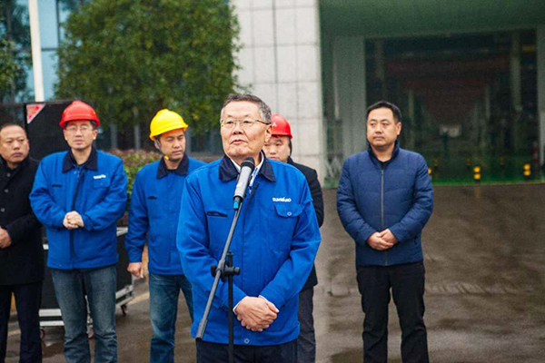 新年开门红！UED在线官网网页版(中国)唯一官方网站智能5000万装备批量发车