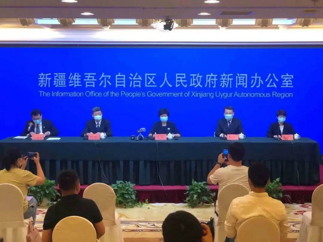 有你们，UED在线官网网页版(中国)唯一官方网站无畏！——UED在线官网网页版(中国)唯一官方网站人新疆抗疫