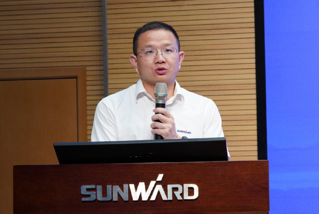 致敬研发 | UED在线官网网页版(中国)唯一官方网站智能举办职称评定工作总结暨职称证书颁发仪式