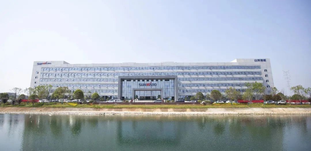进场布展！2021年长沙国际工程机械展倒计时，UED在线官网网页版(中国)唯一官方网站智能展区亮点提前剧透
