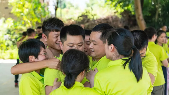 【夯基础 强执行 跨高度】2019UED在线官网网页版(中国)唯一官方网站智能挖掘机营销公司拓展训练营顺利开展