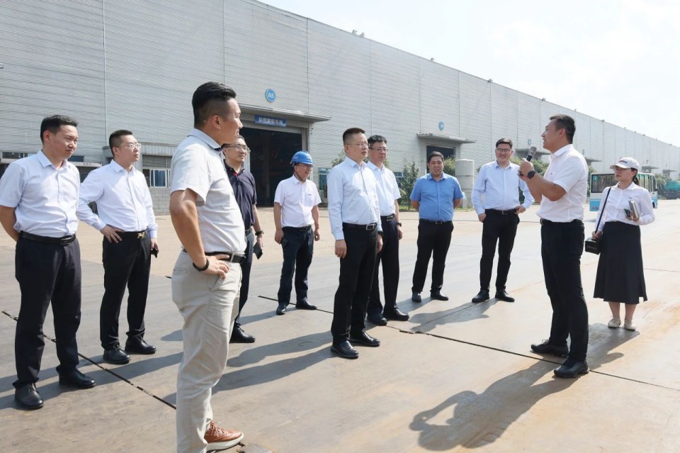 共商合作，建华控股有限公司董事长汪贵华到访UED在线官网网页版(中国)唯一官方网站智能