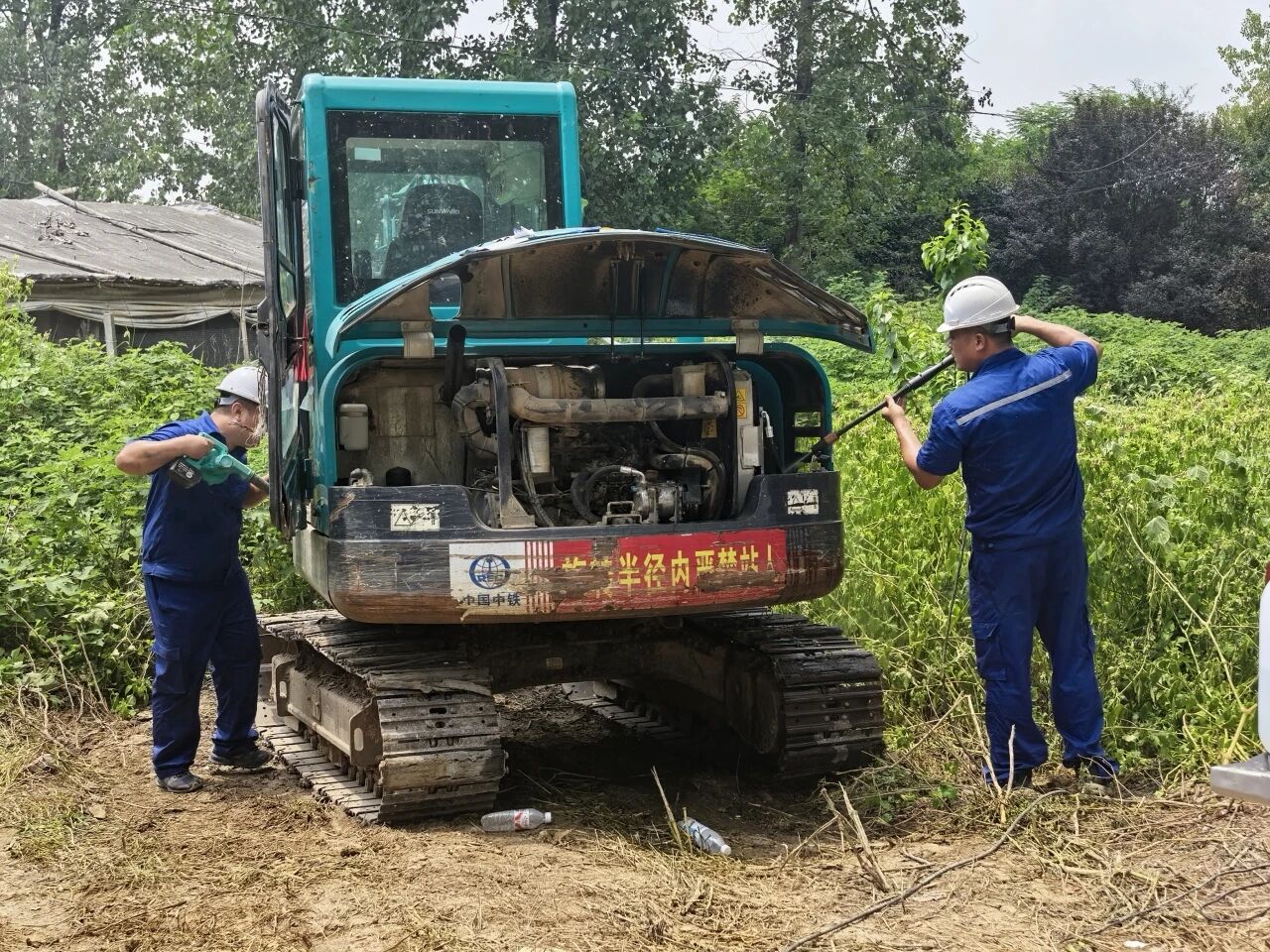 UED在线官网网页版(中国)唯一官方网站智能“服务万里行”活动走进安徽，贴心服务获客户认可