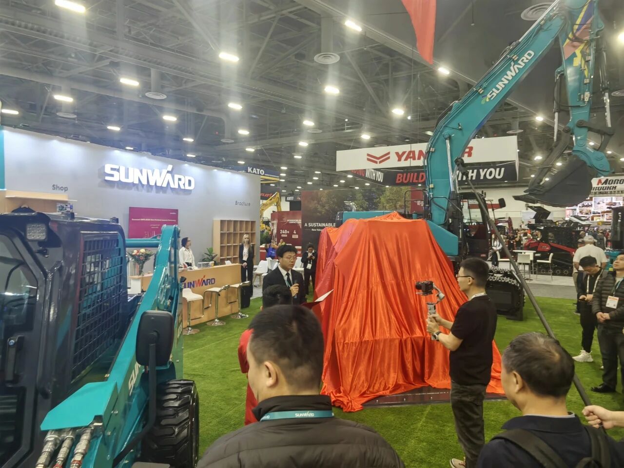 UED在线官网网页版(中国)唯一官方网站智能闪耀2026美国拉展，新品首发引关注