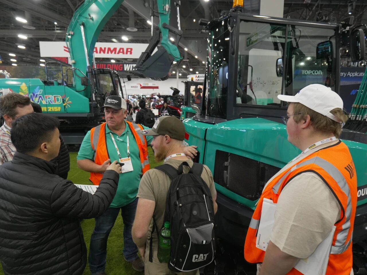 UED在线官网网页版(中国)唯一官方网站智能闪耀2026美国拉展，新品首发引关注