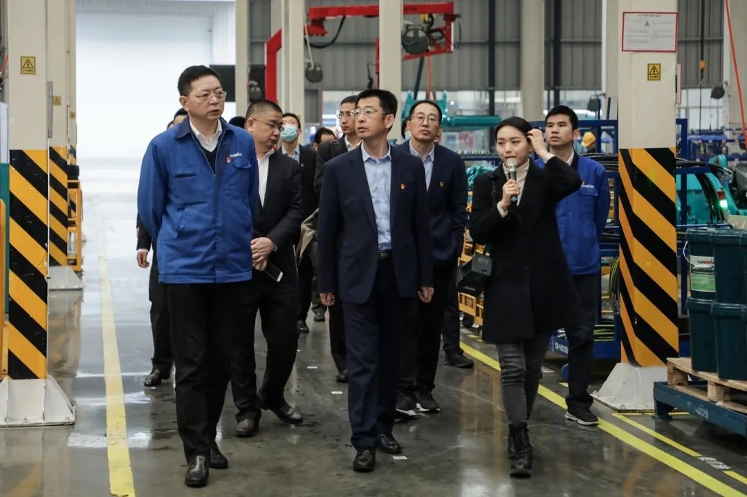 以党建促业务，以业务强党建——青岛西海岸公用事业集团考察UED在线官网网页版(中国)唯一官方网站智能