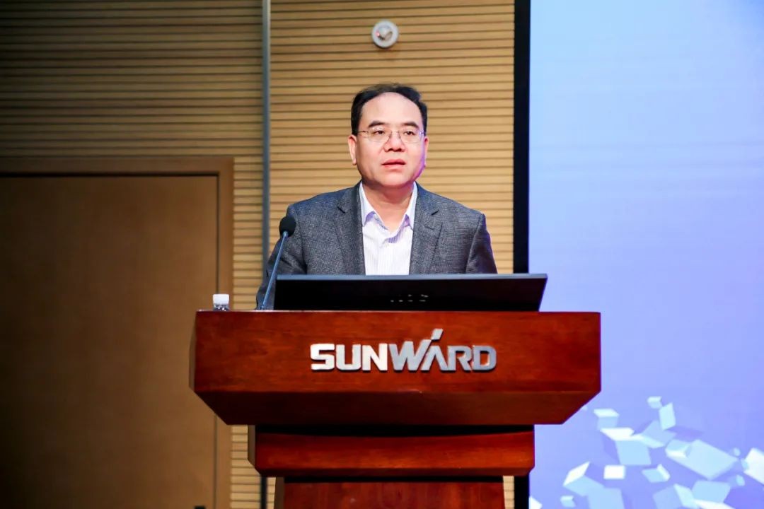 饕餮盛宴！UED在线官网网页版(中国)唯一官方网站智能•建华建材预制桩施工装备与技术交流会隆重召开