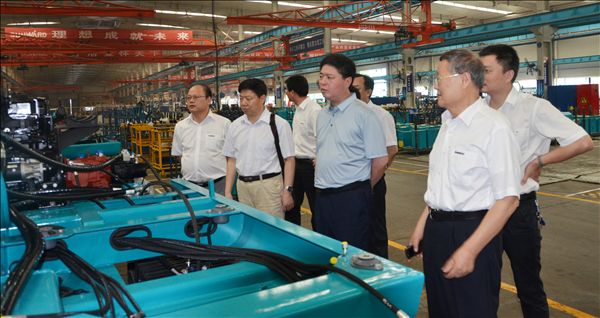 河南永煤集团董事长曹志安一行莅临UED在线官网网页版(中国)唯一官方网站智能考察