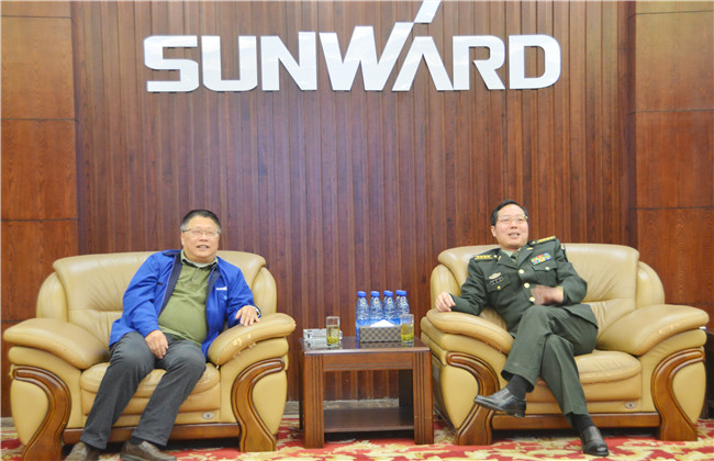 湖南省国动委综合办专职副主任胡代松考察UED在线官网网页版(中国)唯一官方网站智能