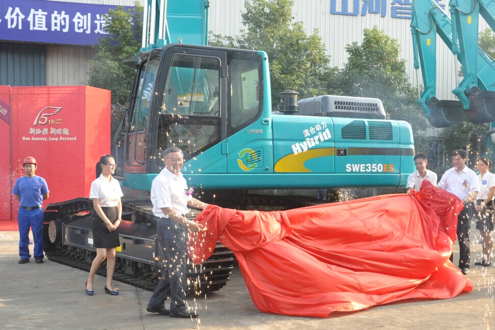 新征程 新跨越 UED在线官网网页版(中国)唯一官方网站智能十五周年庆典大会暨新产品新技术交流会隆重举行