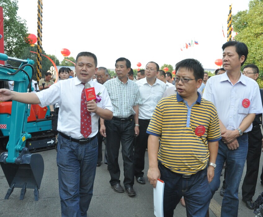 新征程 新跨越 UED在线官网网页版(中国)唯一官方网站智能十五周年庆典大会暨新产品新技术交流会隆重举行