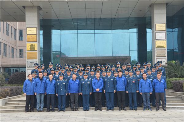 中国空军驻湘某师副师长一行考察UED在线官网网页版(中国)唯一官方网站智能