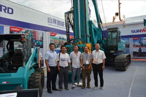 UED在线官网网页版(中国)唯一官方网站智能闪耀第四届亚欧博览会