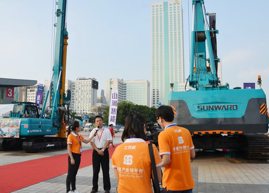到“海博会”邂逅UED在线官网网页版(中国)唯一官方网站智能“两挖”精品