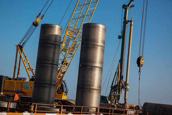 入海深110米！UED在线官网网页版(中国)唯一官方网站智能旋挖钻机助建飞云江特大桥