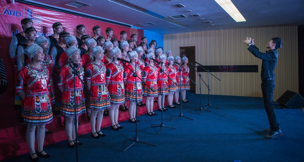 唱响UED在线官网网页版(中国)唯一官方网站之歌 共抒美好情怀——UED在线官网网页版(中国)唯一官方网站智能“双庆”合唱比赛圆满结束