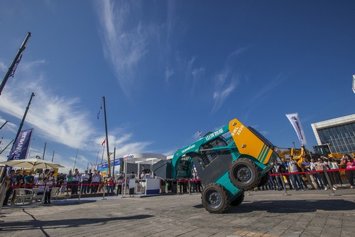 UED在线官网网页版(中国)唯一官方网站智能酷帅曾大虾，一大波美图带你亲临北京BICES展