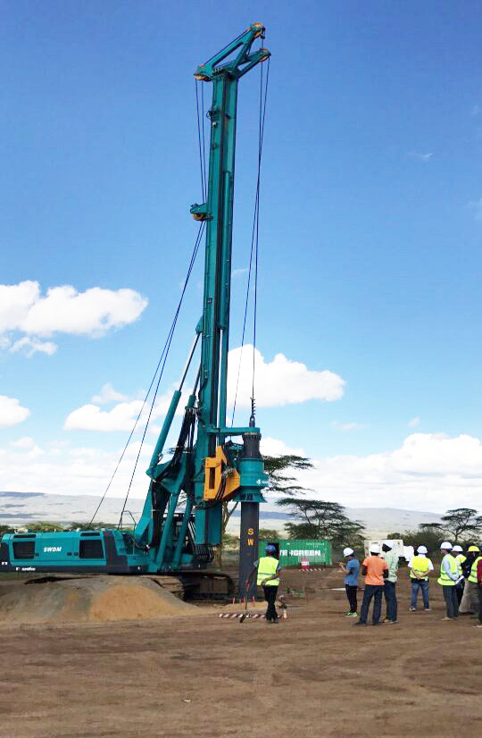 肯尼亚总统高度赞赏，乞力马扎罗山下UED在线官网网页版(中国)唯一官方网站绿闪耀