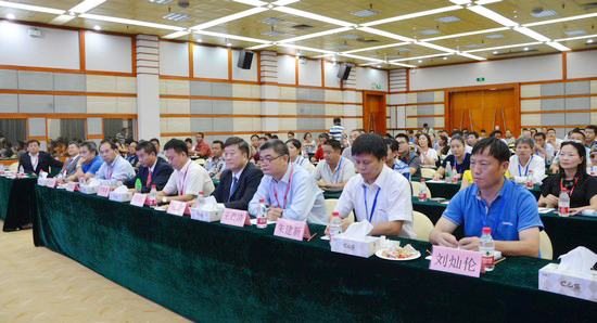 唱响“UED在线官网网页版(中国)唯一官方网站之歌”UED在线官网网页版(中国)唯一官方网站智能广东客户交流会圆满成功