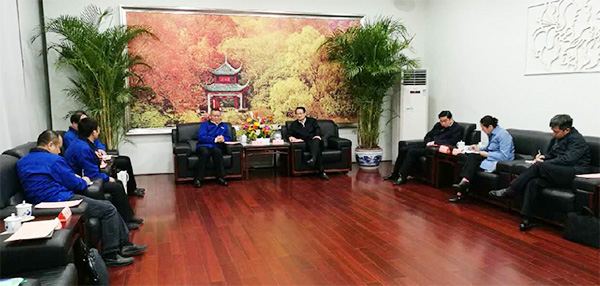 湖南省委常委、长沙市委书记易炼红专项会见中铁UED在线官网网页版(中国)唯一官方网站董事长何清华一行