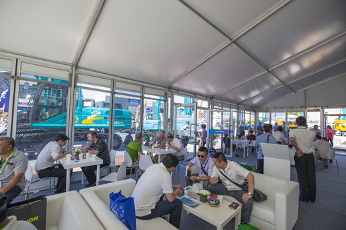 UED在线官网网页版(中国)唯一官方网站智能酷帅曾大虾，一大波美图带你亲临北京BICES展