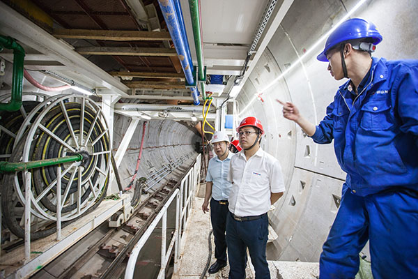 中铁UED在线官网网页版(中国)唯一官方网站盾构机双线掘进 全力攻坚长沙地铁5号线