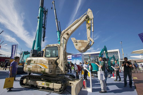 UED在线官网网页版(中国)唯一官方网站智能酷帅曾大虾，一大波美图带你亲临北京BICES展