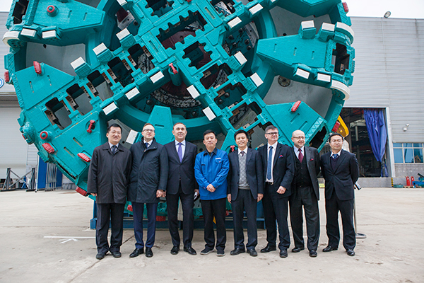 波兰代表团为UED在线官网网页版(中国)唯一官方网站智能创新发展点赞