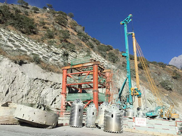 为客户创造价值，UED在线官网网页版(中国)唯一官方网站智能董事长元旦为一线服务团队点赞