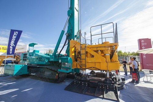 UED在线官网网页版(中国)唯一官方网站智能酷帅曾大虾，一大波美图带你亲临北京BICES展