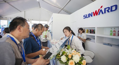 UED在线官网网页版(中国)唯一官方网站智能酷帅曾大虾，一大波美图带你亲临北京BICES展