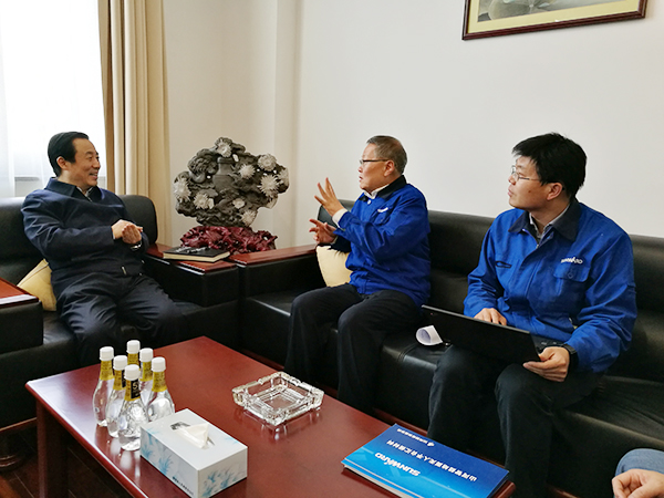 你们“一点三线”我记住了！达哲省长为UED在线官网网页版(中国)唯一官方网站智能鼓劲