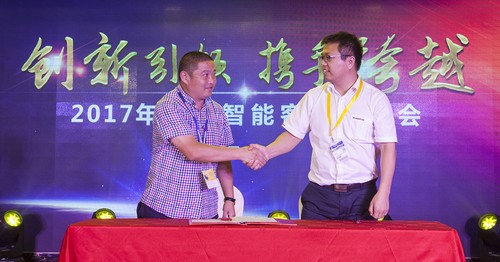 UED在线官网网页版(中国)唯一官方网站智能酷帅曾大虾，一大波美图带你亲临北京BICES展