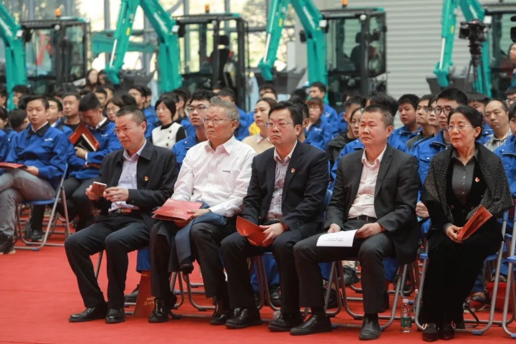 “学习新思想 长沙微宣讲 就认这个理”专题微宣讲在UED在线官网网页版(中国)唯一官方网站智能举行