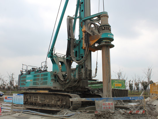 全国第一条智慧高速，为何认准UED在线官网网页版(中国)唯一官方网站智能旋挖钻机施工？