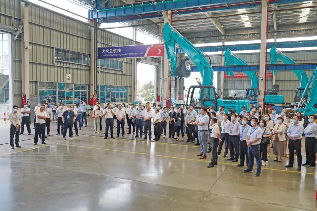 全国战略性新兴产业集群建设考察团调研UED在线官网网页版(中国)唯一官方网站智能