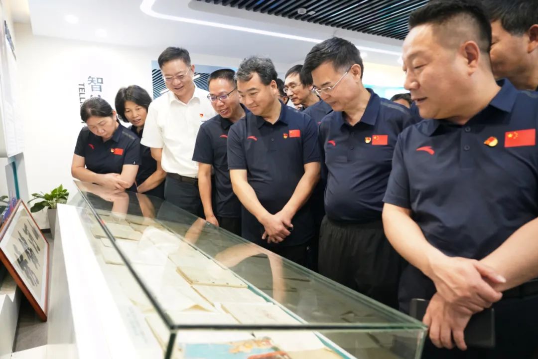 湖南省委党校厅干班赴UED在线官网网页版(中国)唯一官方网站智能开展现场教学活动