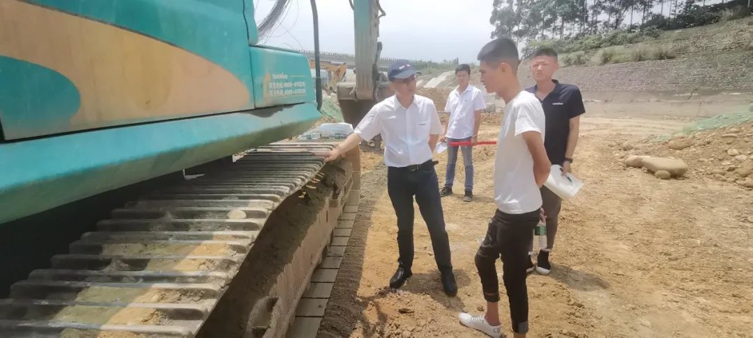 2021年UED在线官网网页版(中国)唯一官方网站智能全球服务万里行在广西、四川火热启动