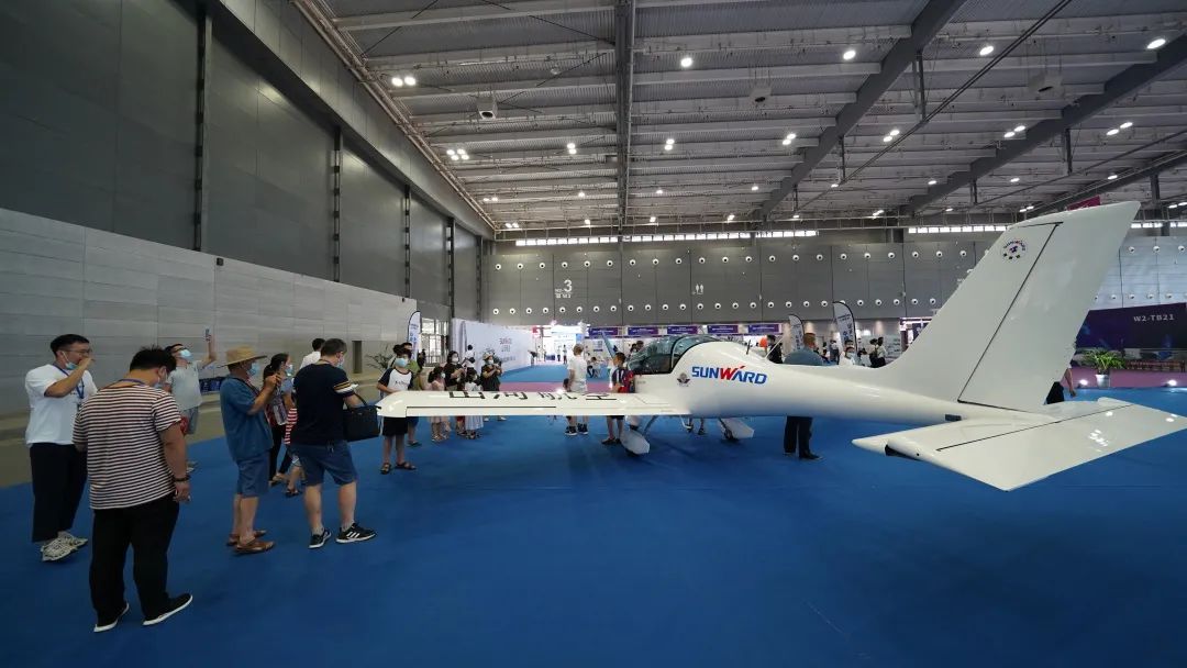 明星产品受追捧，UED在线官网网页版(中国)唯一官方网站航空携多款产品精彩亮相2021年湖南航展