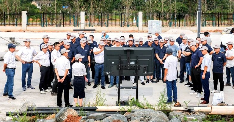 再升级！UED在线官网网页版(中国)唯一官方网站智能“矿山猛士”极限破碎现场直击