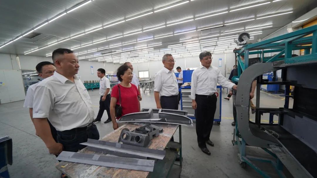 中国民用航空局总工程师殷时军率队考察调研UED在线官网网页版(中国)唯一官方网站科技