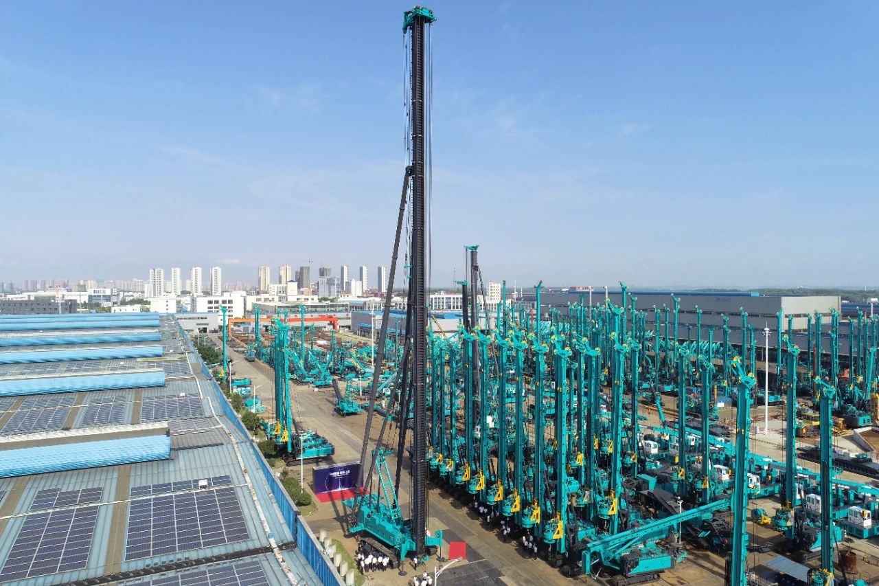 新品来了！看UED在线官网网页版(中国)唯一官方网站智能超级桩架如何“稳”操胜券