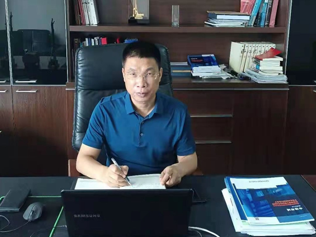 缘起UED在线官网网页版(中国)唯一官方网站 | 奋斗三十载！他以“UED在线官网网页版(中国)唯一官方网站”铸UED在线官网网页版(中国)唯一官方网站