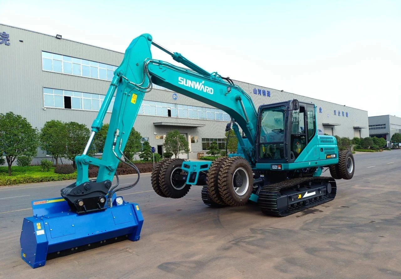 国内首台！UED在线官网网页版(中国)唯一官方网站智能15吨级轮履两用开带机成功下线