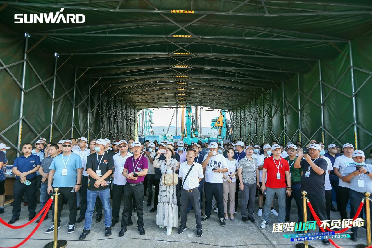 逛展超热闹！UED在线官网网页版(中国)唯一官方网站智能成果展示会高能名场面来袭