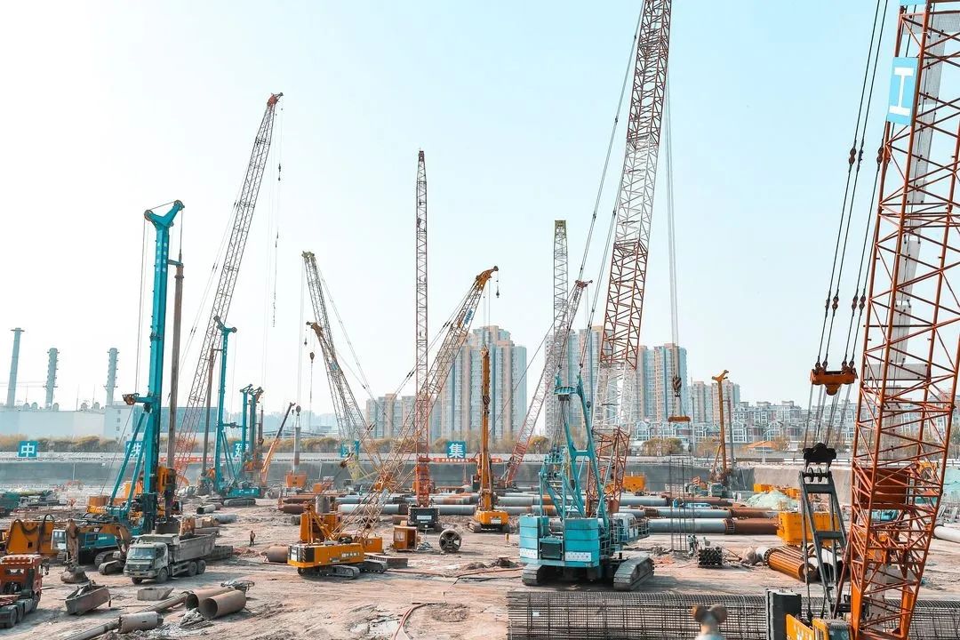 大国重器！UED在线官网网页版(中国)唯一官方网站智能超级装备助力北京城市副中心综合交通枢纽站建设