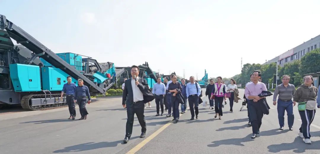 湖南省矿业协会第二届一次会员代表大会暨第二届一次理事会在UED在线官网网页版(中国)唯一官方网站智能顺利召开