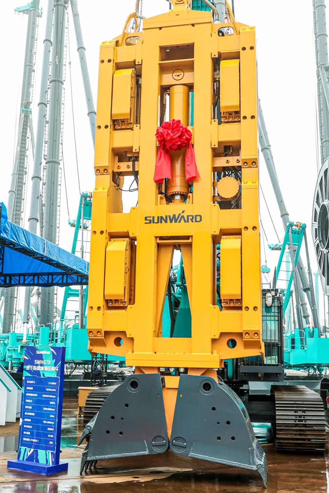 打造“明星产品”！UED在线官网网页版(中国)唯一官方网站智能地下连续墙液压抓斗成功发布